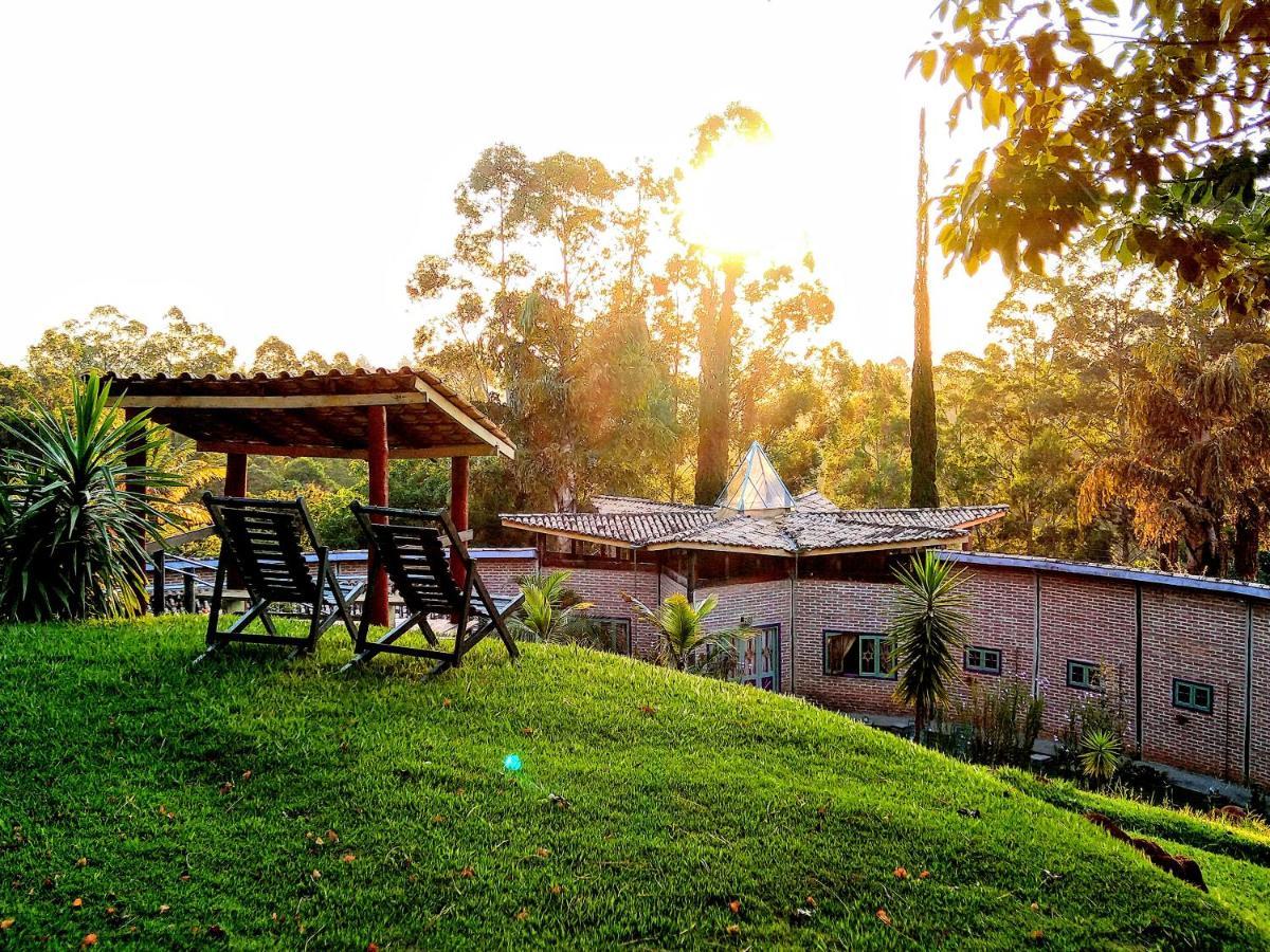 Pousada Dharma Luz E Paz Braganca Paulista Bagian luar foto